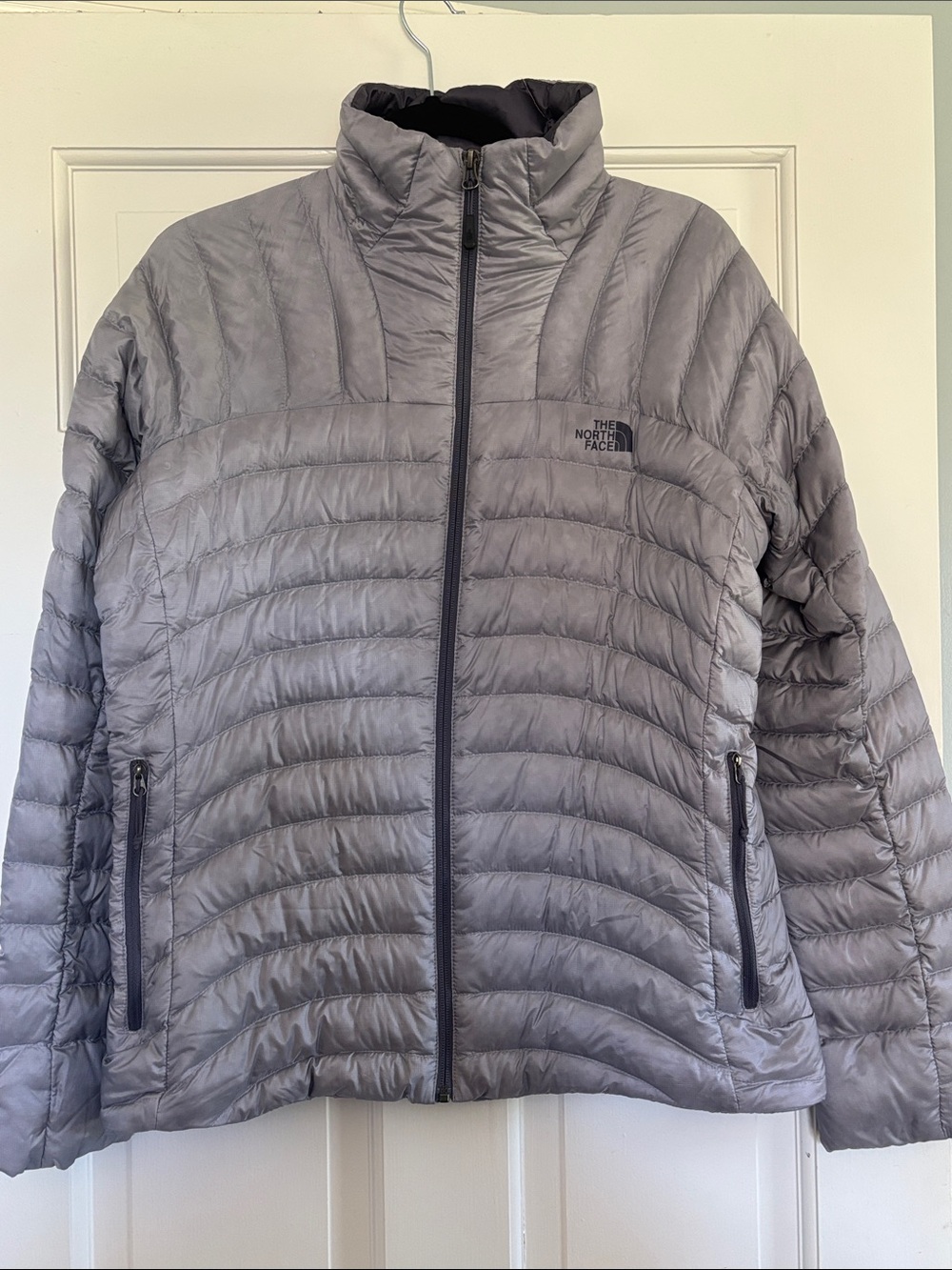 The North Face Women’s Light Purple Packable 700 Down Puffer Jacket